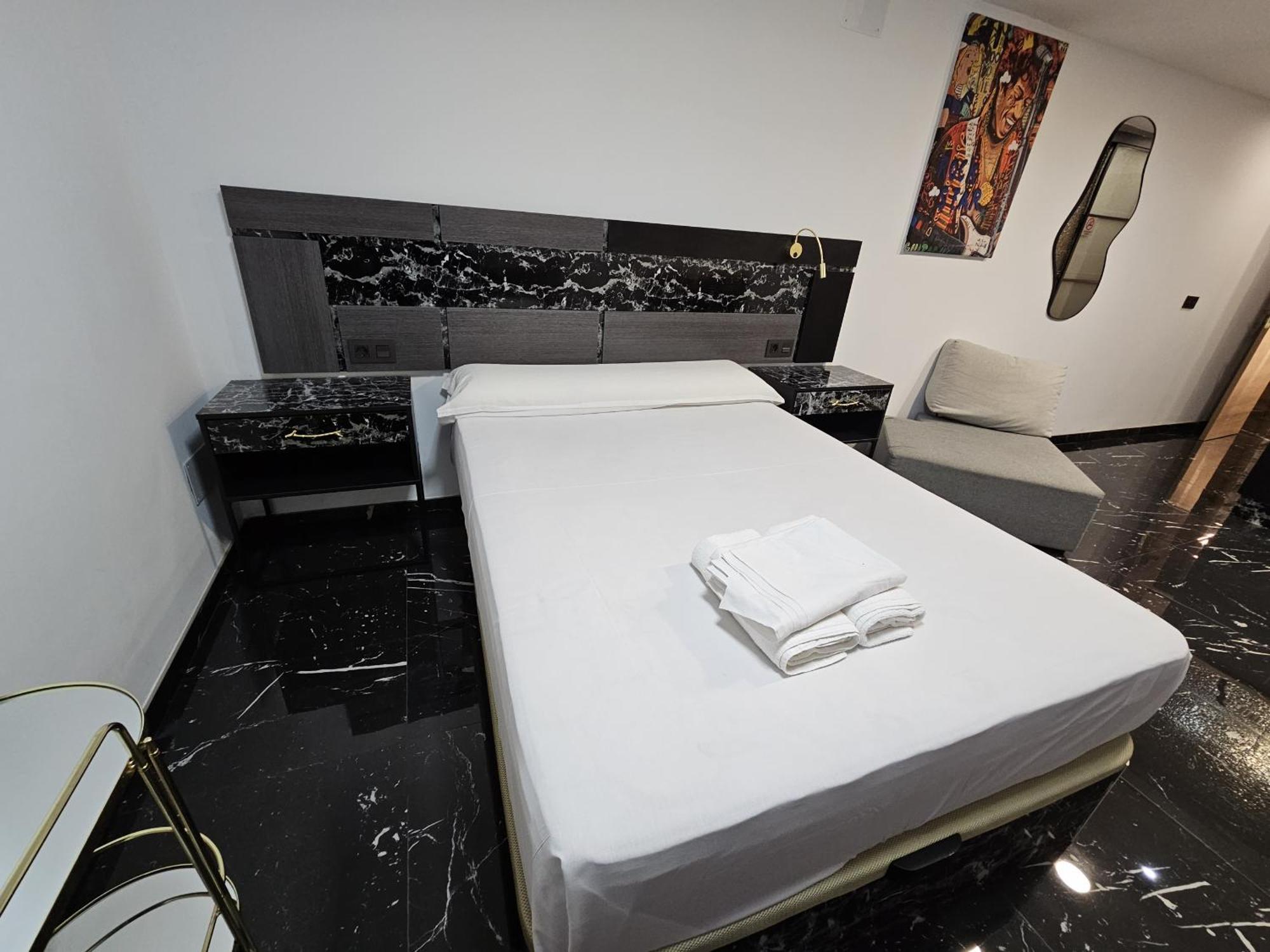 Apartamentos Benidorm Black Экстерьер фото